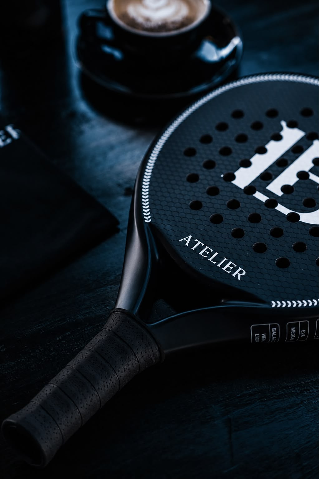 La Noir padel racket —